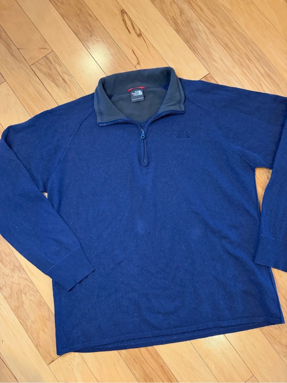 The North Face Navy 1/4 Zip Sweater Fleece Pullover Mens Sz L Relaxed Fit No Tag